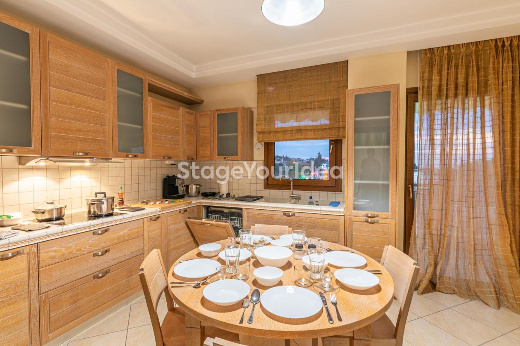 Luxury Appartment, Only 7 Minutes From Thessaloniki Airport And 15 Minutes From City Center ,For 8-23 People Also For Gatherings And Parties Neon Rysion Εξωτερικό φωτογραφία